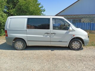 2001 Mercedes-Benz Vito 108 CDI I (W638), белый, 650000 рублей, вид 2