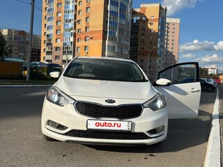 2014 Kia Cerato III, белый, 1090000 рублей, вид 4