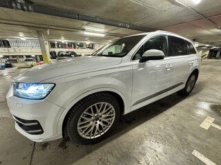 2016 Audi Q7 II (4M), белый, 3820000 рублей, вид 3