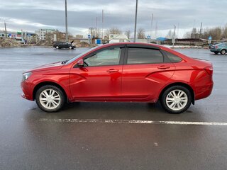 2017 Lada (ВАЗ) Vesta I, красный, 750000 рублей, вид 3