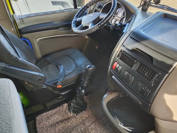 2011 DAF XF 105, жёлтый, 4440000 рублей - вид 10