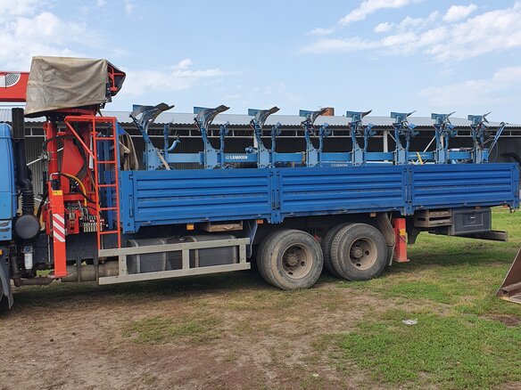 2010 КамАЗ 65117, синий, 8500000 рублей - вид 9