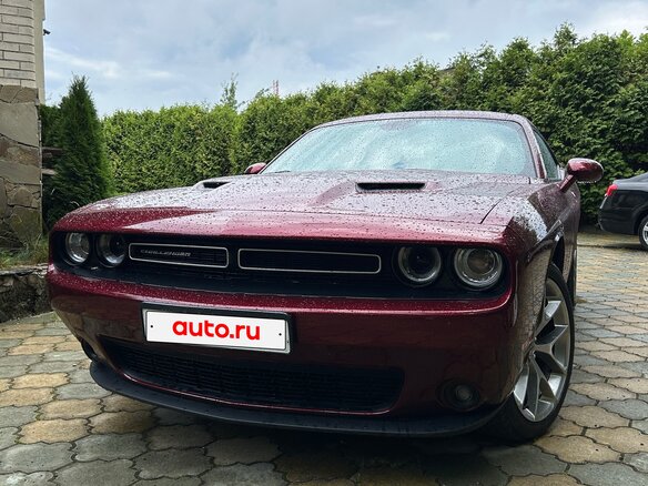 2019 Dodge Challenger III Рестайлинг 2, красный, 2650000 рублей