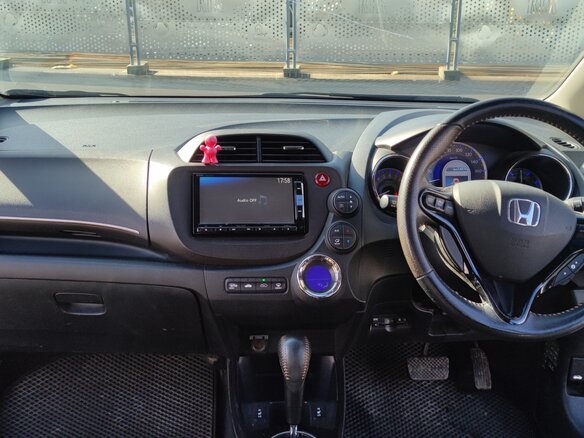 2014 Honda Fit Shuttle I Рестайлинг, коричневый - вид 2