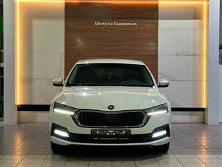 2021 Skoda Octavia IV (A8), белый, 1890000 рублей, вид 2