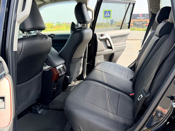 2017 Toyota Land Cruiser Prado 6-speed 150 Series Рестайлинг 1, чёрный, 4950000 рублей - вид 11