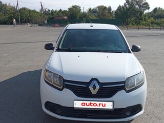 2016 Renault Logan II, белый, 650000 рублей, вид 2