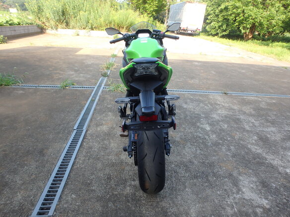 2024 Kawasaki Ninja 650, зелёный, 880000 рублей - вид 6