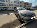 2015 Volkswagen Polo V Рестайлинг, бежевый, 1379000 рублей - вид 2