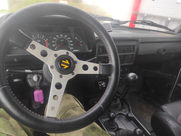 2015 Lada (ВАЗ) 2121 (4x4) I Рестайлинг, белый, 505000 рублей - вид 7