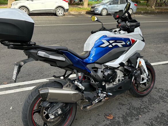 2021 BMW S 1000 XR, белый, 2200000 рублей - вид 1