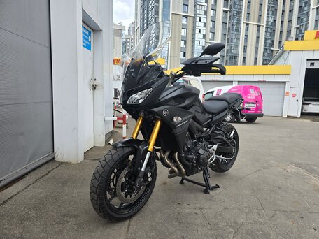 2017 Yamaha MT-09 Tracer (FJ-09), чёрный, 820000 рублей, вид 3