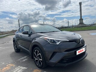 2017 Toyota C-HR I, серый, 1850000 рублей, вид 2