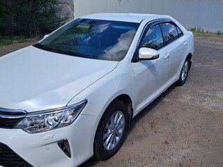 2015 Toyota Camry US Market VII (XV50) Рестайлинг, белый, 2250000 рублей, вид 4