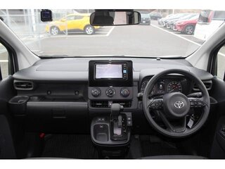 2022 Toyota Sienta III, белый, 1290005 рублей, вид 5