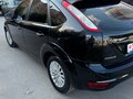 2010 Ford Focus II Рестайлинг, чёрный, 610000 рублей - вид 3