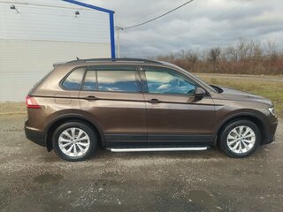 2019 Volkswagen Tiguan II, коричневый, 2300000 рублей, вид 2