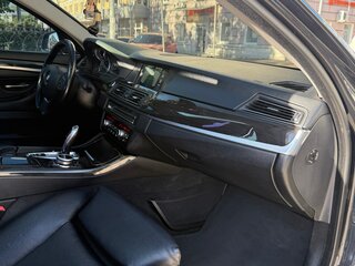 2011 BMW 5 серии 528i VI (F10/F11/F07), чёрный, 1800000 рублей, вид 5