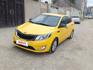 2015 Kia Rio 6-speed III, жёлтый, 649000 рублей, вид 3