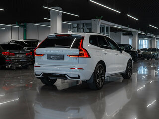2025 Volvo XC60 II Рестайлинг 2, белый, 5850000 рублей, вид 5