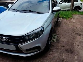 2018 Lada (ВАЗ) Vesta I, серебристый, 850000 рублей, вид 1