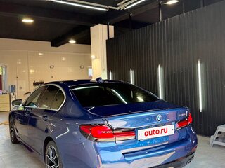 2020 BMW 5 серии 530e VII (G30/G31/G38) Рестайлинг, синий, 5300000 рублей, вид 4