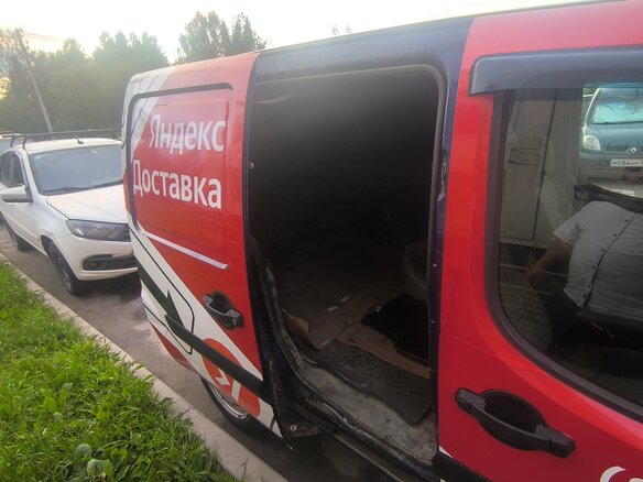 2013 Fiat Doblo I Рестайлинг, синий, 300000 рублей - вид 8
