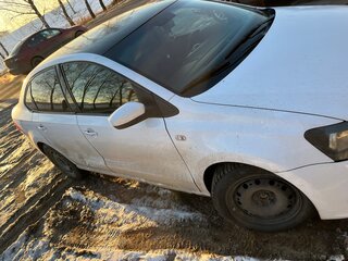 2012 Volkswagen Polo V, белый, 810000 рублей, вид 4