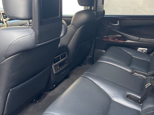 2015 Lexus LX 570 III Рестайлинг, чёрный, 5500000 рублей - вид 25