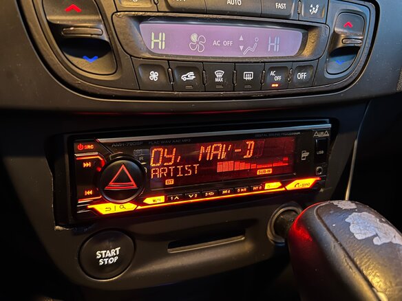 2012 Renault Fluence I, чёрный, 1000000 рублей - вид 33