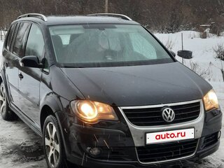 2008 Volkswagen Touran Cross I Рестайлинг, чёрный, 800000 рублей, вид 2