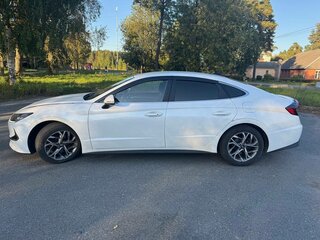 2020 Hyundai Sonata VIII (DN8), белый, 1800000 рублей, вид 2