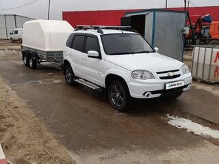 2013 Chevrolet Niva I Рестайлинг, белый, 1000000 рублей, вид 1