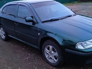 2000 Skoda Octavia I (A4) Рестайлинг, зелёный, 450000 рублей, вид 3
