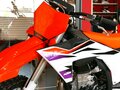 2024 KTM 350 SX F, белый, 1359900 рублей - вид 9