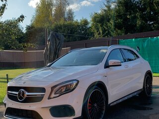2018 Mercedes-Benz GLA AMG 45 AMG I (X156) Рестайлинг, белый, 3700000 рублей, вид 1