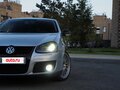 2010 Volkswagen Jetta V, серебристый, 685000 рублей - вид 1