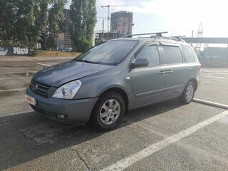 2008 Kia Carnival II, серый, 950000 рублей, вид 2