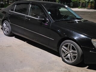2000 Mercedes-Benz S-Класс 430 IV (W220), чёрный, 700000 рублей, вид 3