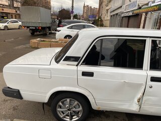 2010 Lada (ВАЗ) 2107, белый, 300000 рублей, вид 2