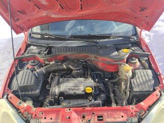 2001 Opel Corsa C, красный, 400000 рублей, вид 2