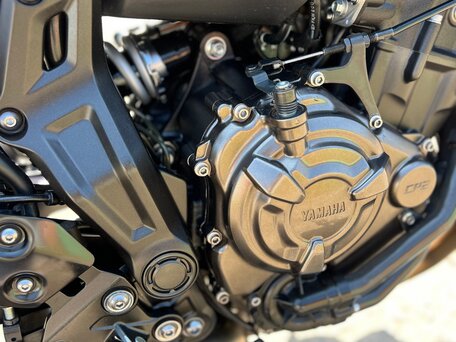 2020 Yamaha MT-07 (FZ-07), чёрный, 810000 рублей, вид 5