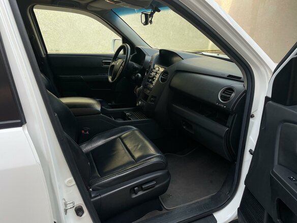 2011 Honda Pilot II Рестайлинг, белый, 2250000 рублей - вид 5
