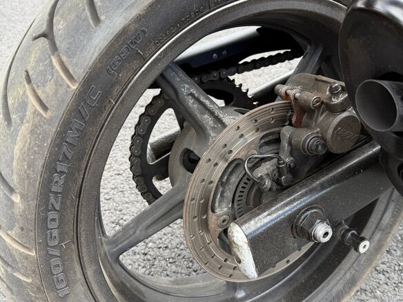 2011 Suzuki SFV 650 Gladius, чёрный, 330000 рублей - вид 12