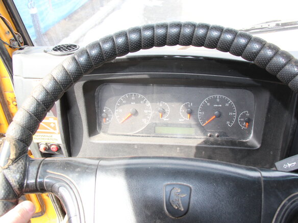 2011 КамАЗ 65116, жёлтый, 1300000 рублей - вид 25