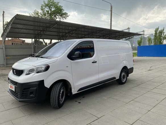 2017 Peugeot Expert, белый, 1750000 рублей - вид 4