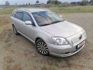 2004 Toyota Avensis II, серебристый, 850000 рублей, вид 2