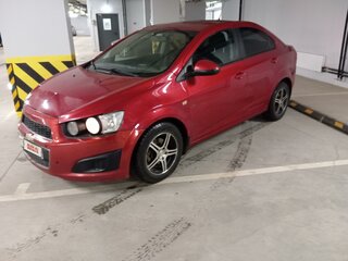 2012 Chevrolet Aveo II, красный, 600000 рублей, вид 1