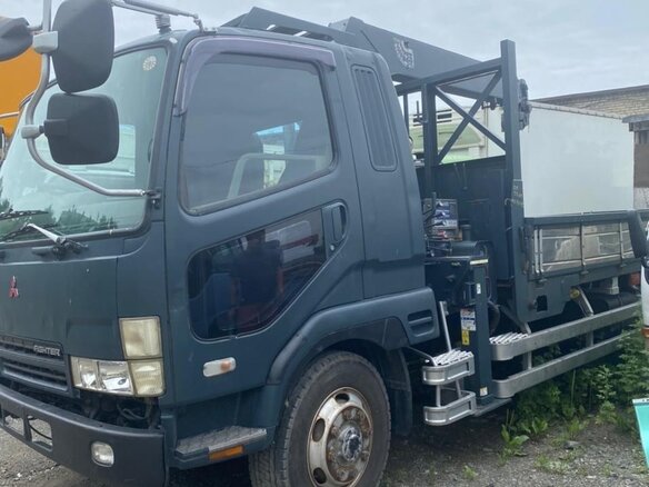 2004 Fuso (Mitsubishi) Fighter, чёрный, 5600000 рублей