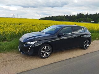 2022 Peugeot 308 III, чёрный, 1700000 рублей, вид 1